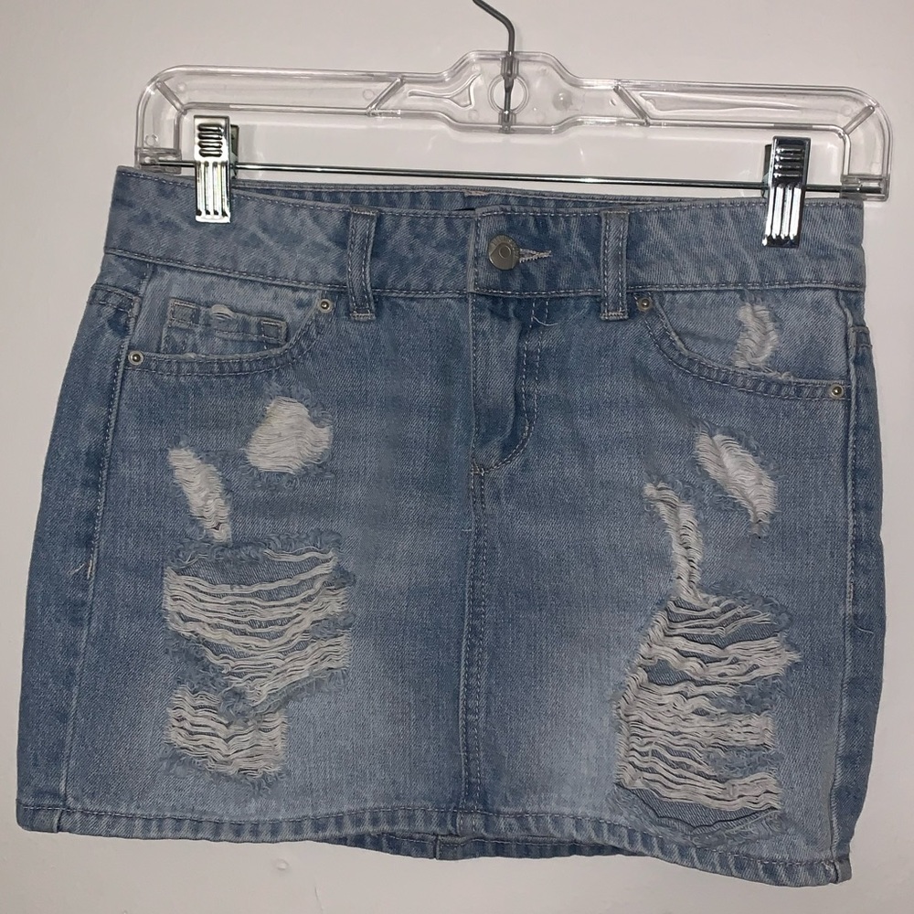 Denim skirt!